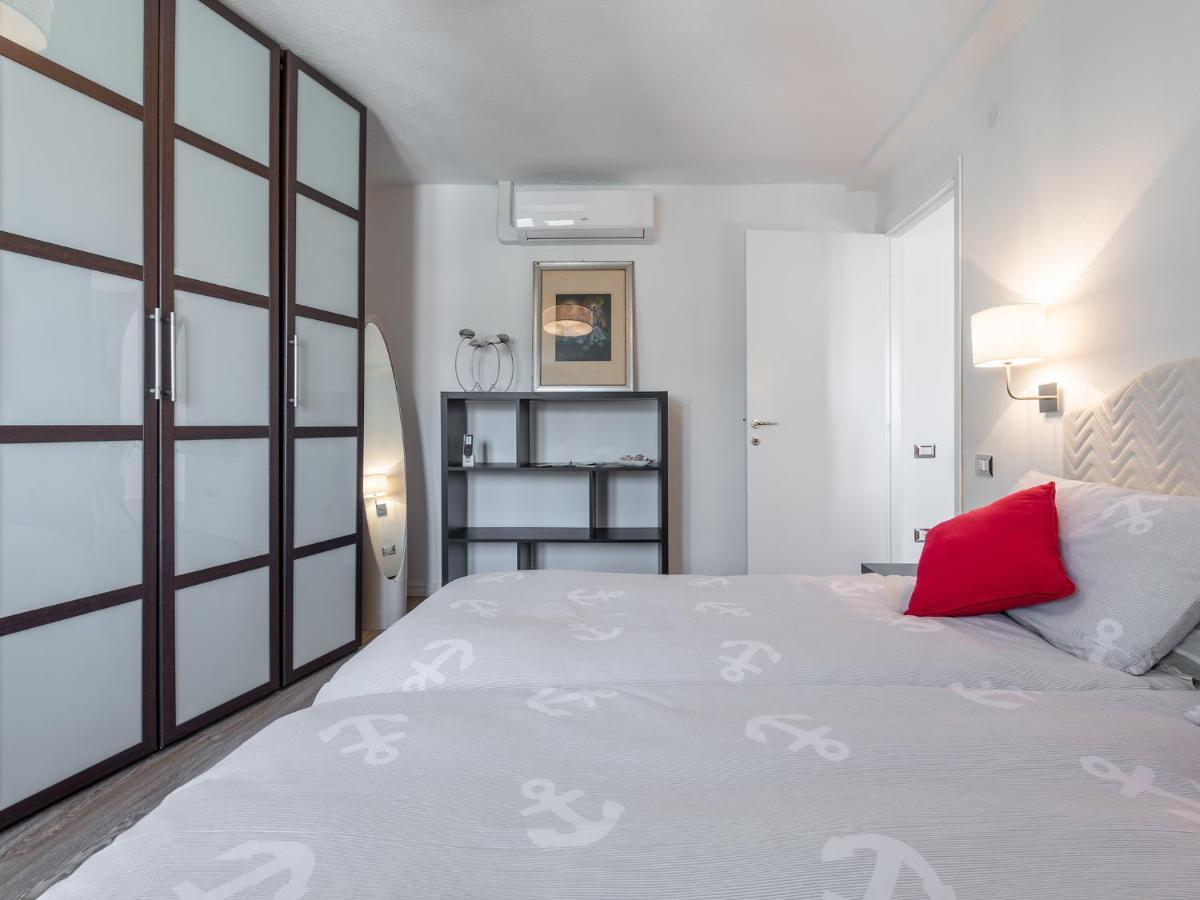 Casa Alla Marina Del Porto Di Cagliari Lejlighed Eksteriør billede