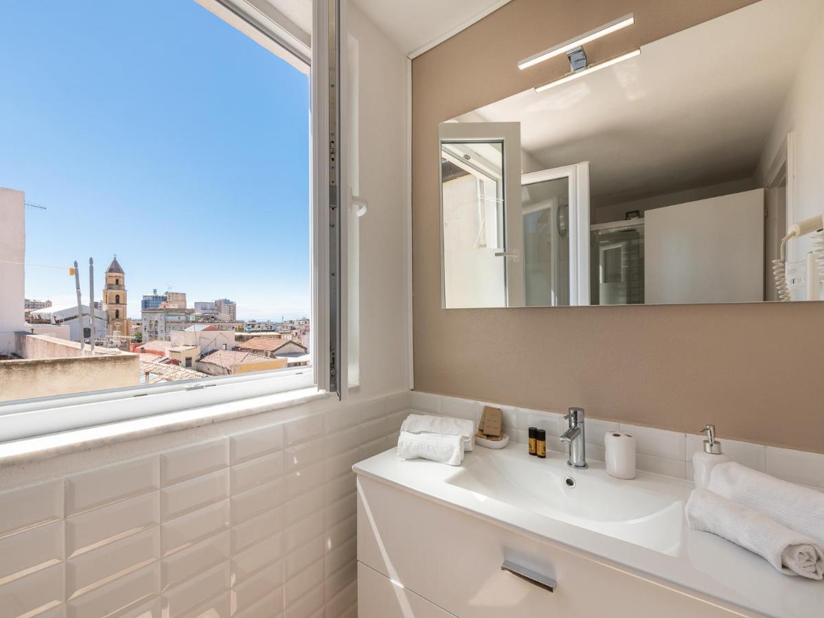 Casa Alla Marina Del Porto Di Cagliari Lejlighed Eksteriør billede