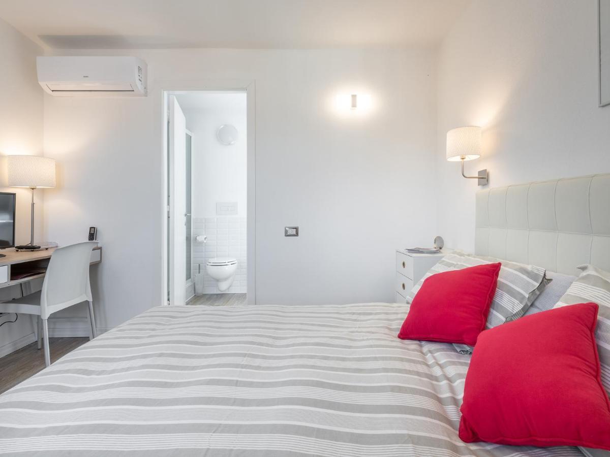 Casa Alla Marina Del Porto Di Cagliari Lejlighed Eksteriør billede